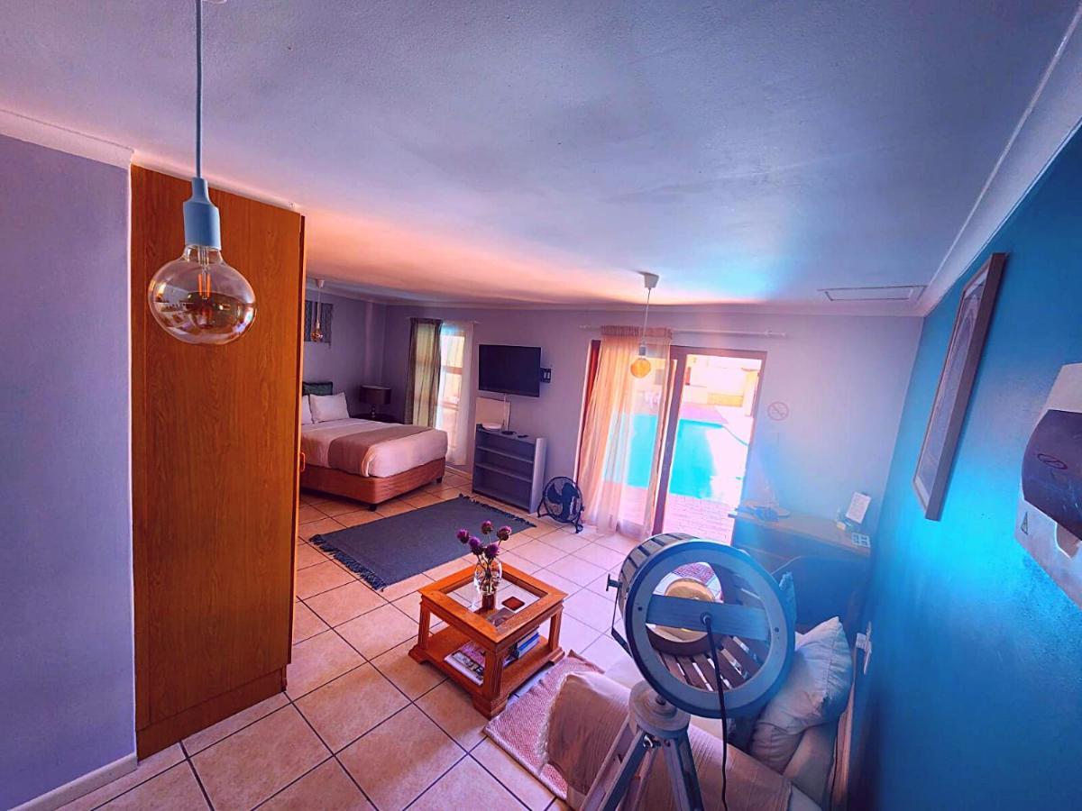 Durbanville Pool House Екстериор снимка